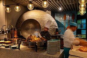 Sheraton Mall of the Emirates Hotel, Dubai