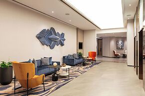 Sheraton Mall of the Emirates Hotel, Dubai