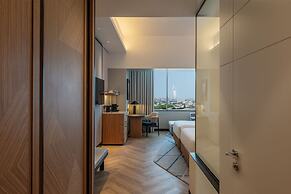 Sheraton Mall of the Emirates Hotel, Dubai