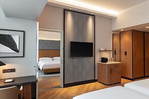 Sheraton Mall of the Emirates Hotel, Dubai