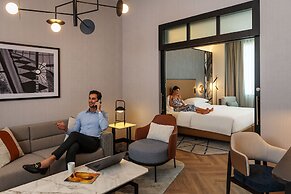 Sheraton Mall of the Emirates Hotel, Dubai