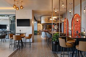 Sheraton Mall of the Emirates Hotel, Dubai