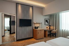 Sheraton Mall of the Emirates Hotel, Dubai