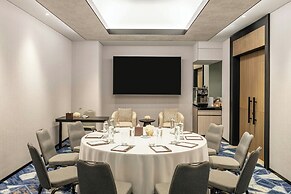 Sheraton Mall of the Emirates Hotel, Dubai