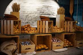 Sheraton Mall of the Emirates Hotel, Dubai