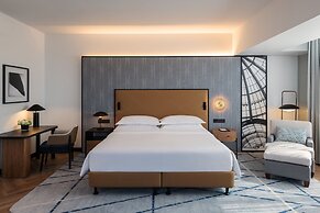 Sheraton Mall of the Emirates Hotel, Dubai