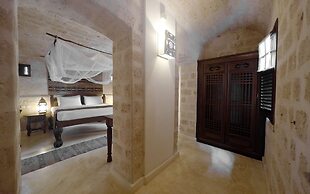 The Charming Lonno Lodge