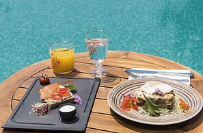 Mitsis Selection Blue Domes