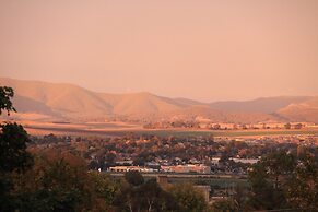 Bathurst Heights B&B