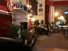 Cheshire Hospitality Ltd T/A Lennox Lea Studios & Apartments