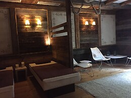 Hotel Maribel