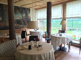 Hotel Maribel