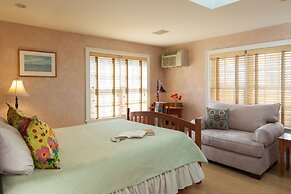 The Provincetown Hotel at Gabriel's