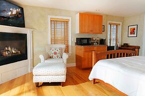 The Provincetown Hotel at Gabriel's