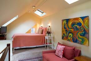 The Provincetown Hotel at Gabriel's