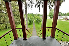 The Pines of Dresden B&B