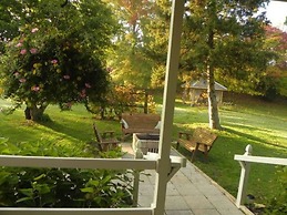 The Pines of Dresden B&B