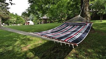 The Pines of Dresden B&B