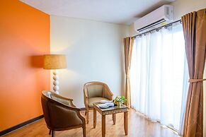 Golden Beach Cha-Am Hotel