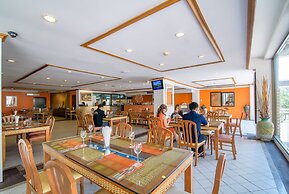 Golden Beach Cha-Am Hotel