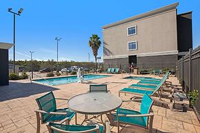 La Quinta Inn & Suites by Wyndham Pasadena North