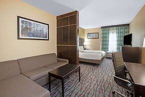 La Quinta Inn & Suites by Wyndham Pasadena North