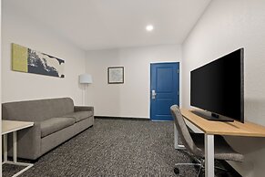 Spark by Hilton Homewood Birmingham