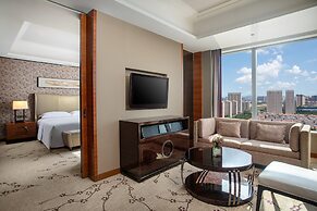 Crowne Plaza Huizhou by IHG