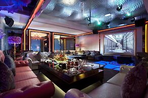 Crowne Plaza Huizhou by IHG