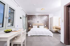 Angela Studios & Apartments