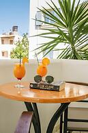 Angela Studios & Apartments