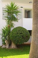 Angela Studios & Apartments