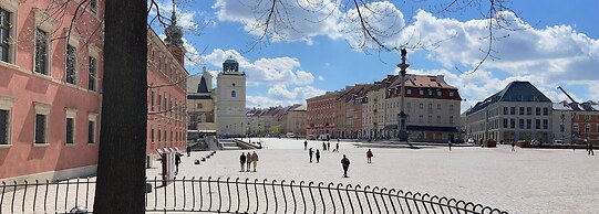 Dom Literatury Pokoje Gościnne