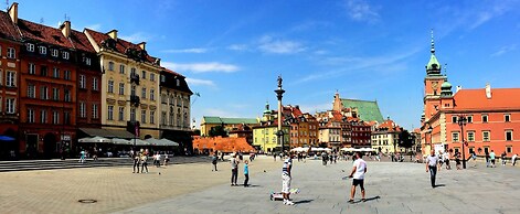 Dom Literatury Pokoje Gościnne