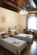 Dom Literatury Pokoje Gościnne