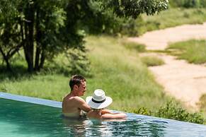 Shumbalala Game Lodge