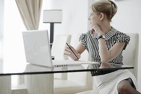 International Hotel Sayen