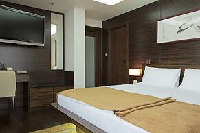 International Hotel Sayen