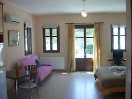 Gaea Gardens Studios and Villas