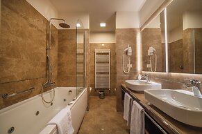 Hotel Palazzo San Lorenzo & SPA