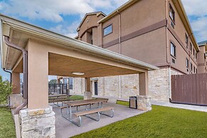 Baymont by Wyndham Cuero