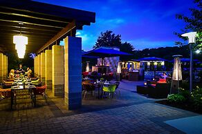 Hotel Indigo East End by IHG