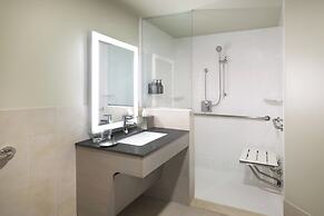 Hotel Indigo Long Island - East End by IHG