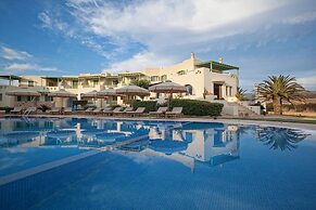 Finikas Hotel