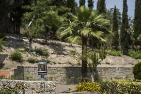 Athina Luxury Villas