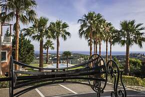 Athina Luxury Villas