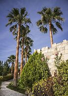 Athina Luxury Villas