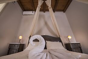 Athina Luxury Villas