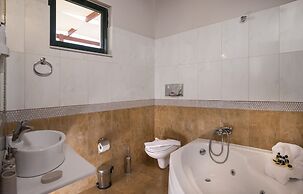 Athina Luxury Villas