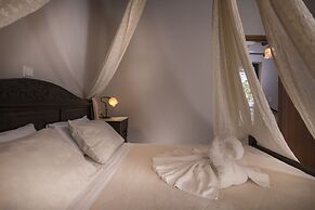 Athina Luxury Villas